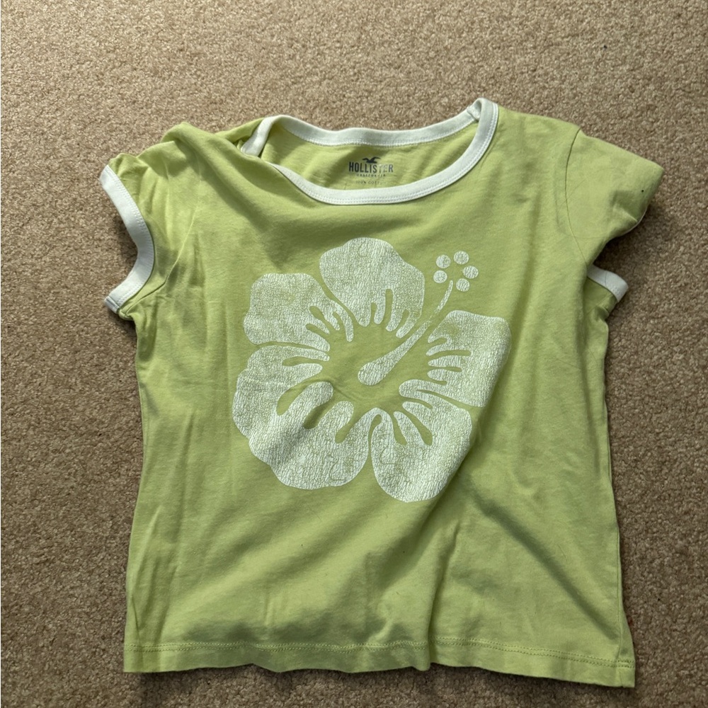 Women’s T shirt